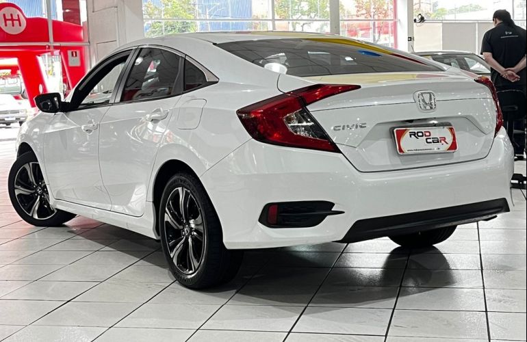 Honda Civic 2.0 16V Sport - Foto #4