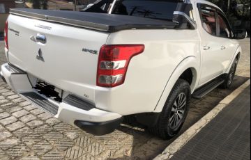 Mitsubishi L200 Triton Sport 2.4 DID-H HPE Top 4WD (Aut) - Foto #2