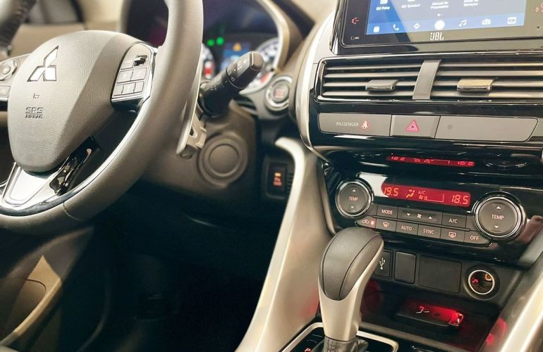 Mitsubishi Eclipse Cross 1.5 Mivec Turbo Hpe-s - Foto #9