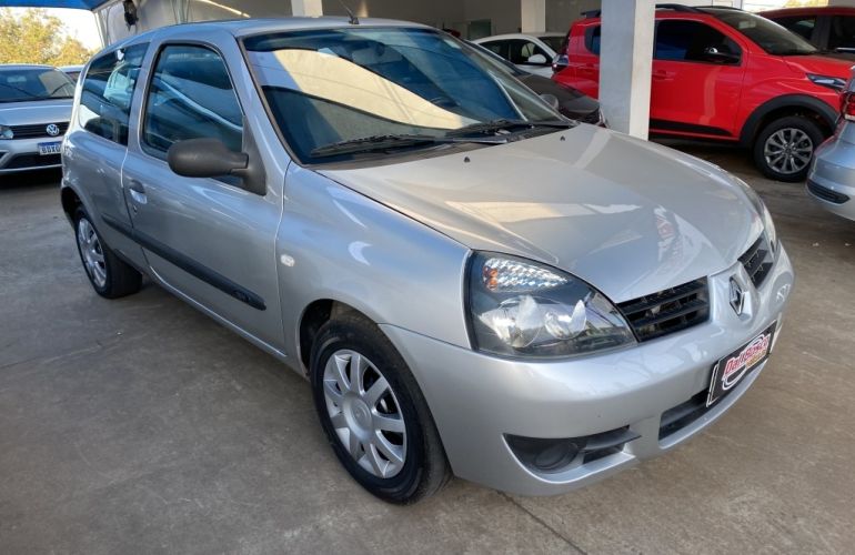 Renault Clio 1.0 16V (flex) 2p - Foto #2