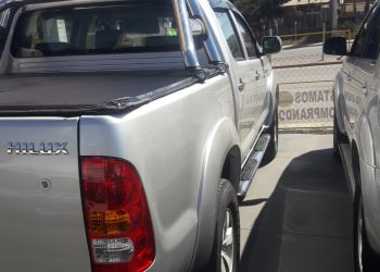 Toyota Hilux SR 4X2 2.7 16V (cab. dupla) - Foto #5