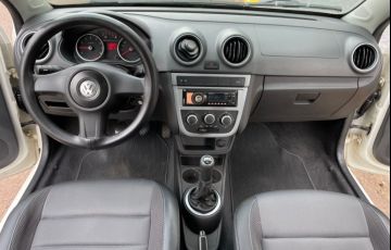 Volkswagen Gol 1.0 8V Série 25 anos (Flex) 4p - Foto #5