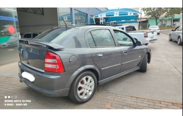 Chevrolet Astra Hatch SS 2.0 (Flex) - Foto #9