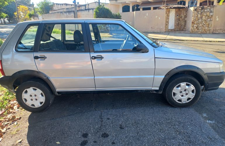 Fiat Uno Mille Fire 1.0 (Flex) 4P - Foto #8