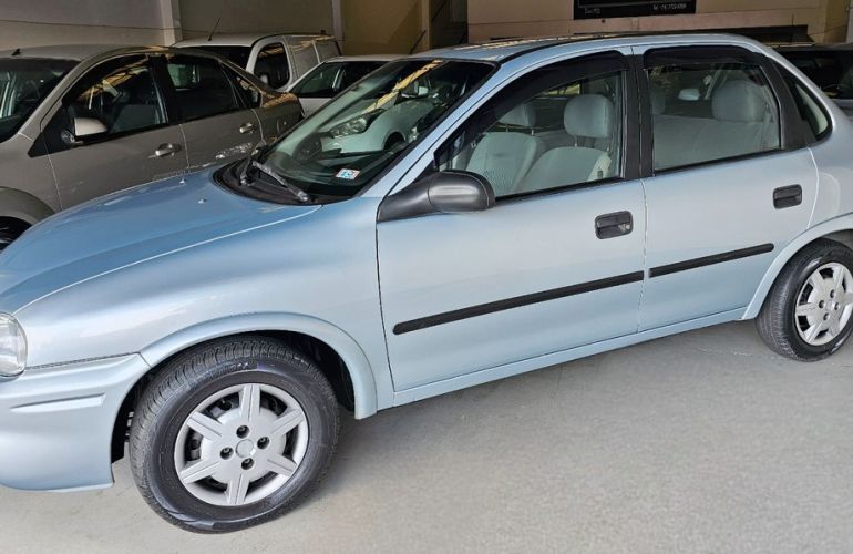 Chevrolet Classic 1.0 MPFi Life 8v - Foto #2