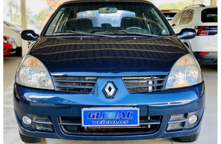 Renault Clio Sedan Privilége 1.6 16V - Foto #1