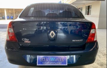 Renault Clio Sedan Privilége 1.6 16V - Foto #4