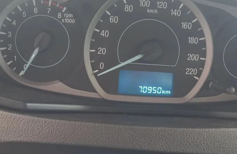 Ford Ka 1.0 SE (Flex) - Foto #2