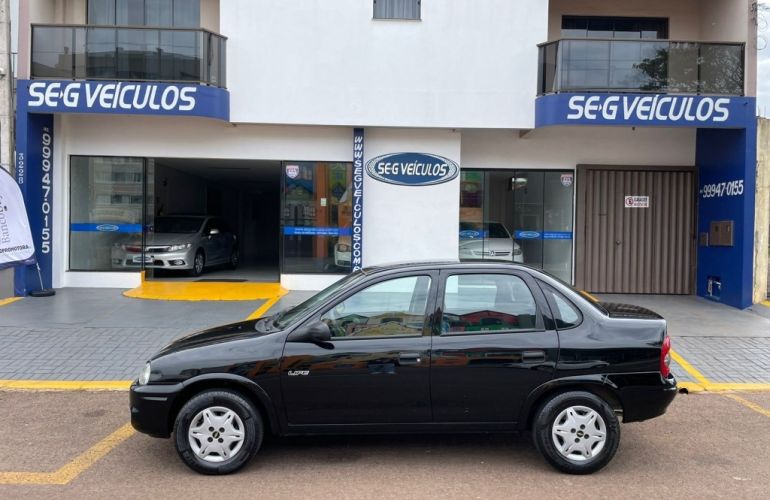 Chevrolet Corsa Sedan Classic Spirit 1.0 (flex) - Foto #2