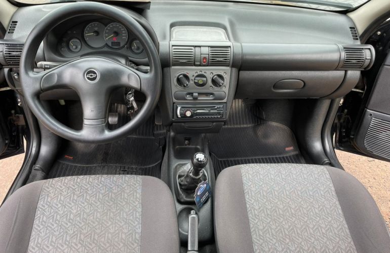 Chevrolet Corsa Sedan Classic Spirit 1.0 (flex) - Foto #5