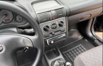 Chevrolet Corsa Sedan Classic Spirit 1.0 (flex) - Foto #6