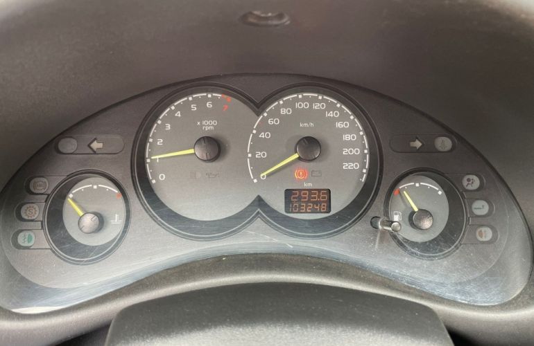 Chevrolet Corsa Sedan Classic Spirit 1.0 (flex) - Foto #10