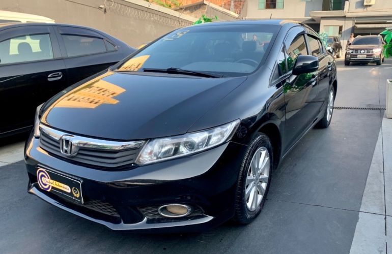 Honda New Civic LXS 1.8 16V (Aut) (Flex) - Foto #3