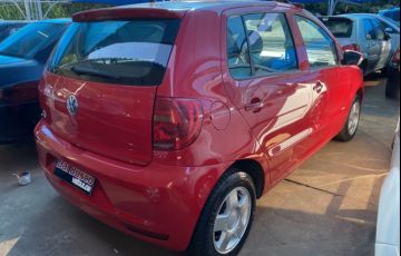 Volkswagen Fox 1.0 8V (Flex) 4p - Foto #3