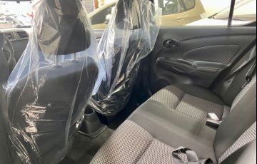 Nissan Versa 1.6 16V SV (Flex) - Foto #7