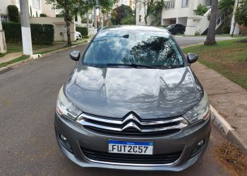 Citroën C4 GLX Tendance BVA 2.0 16V (Flex)(Aut) - Foto #3