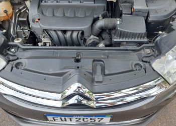 Citroën C4 GLX Tendance BVA 2.0 16V (Flex)(Aut) - Foto #8