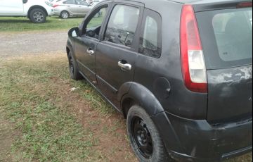 Ford Fiesta Hatch 1.0 (Flex) - Foto #1