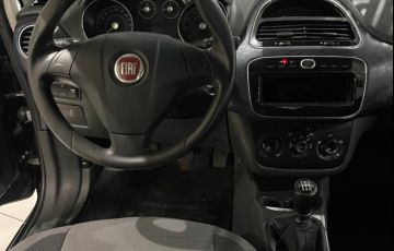 Fiat Punto Essence 1.6 16V (Flex) - Foto #5