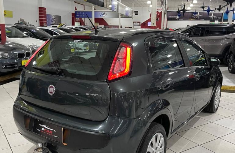 Fiat Punto Essence 1.6 16V (Flex) - Foto #2