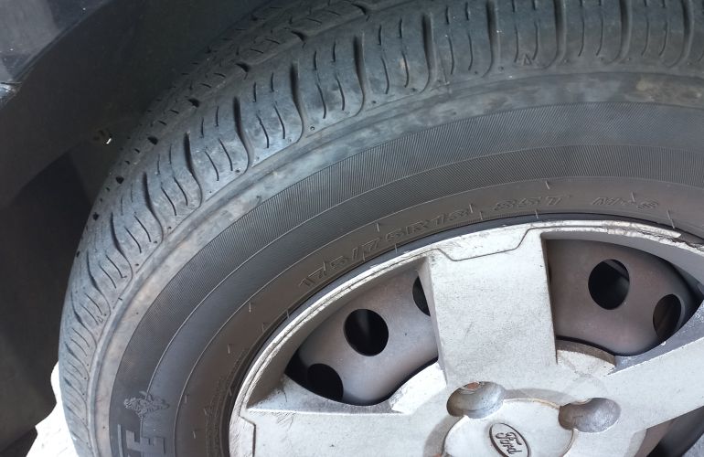 Ford Ka 1.0 (Flex) - Foto #6