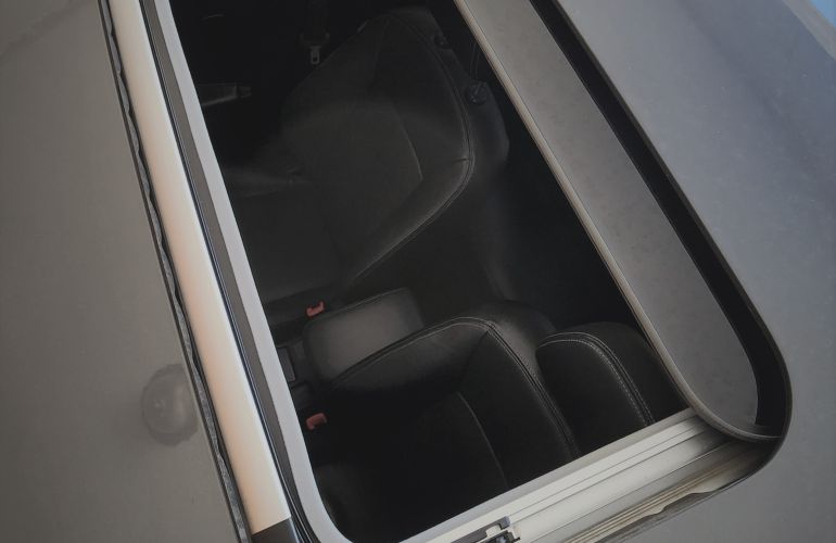 Mitsubishi Lancer 2.0 16V GT CVT - Foto #4
