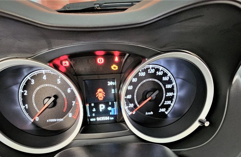 Mitsubishi Lancer 2.0 16V GT CVT - Foto #9