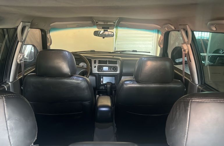 Mitsubishi Pajero Sport HPE 4x4 2.5 (aut) - Foto #3