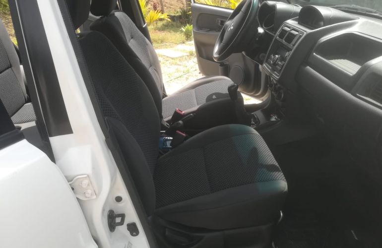 Mitsubishi Pajero TR4 2.0 16V 4X4 (Flex) - Foto #7