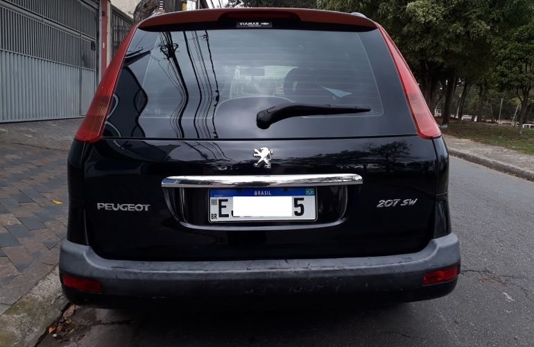 Peugeot 207 SW XR 1.4 8V (flex) - Foto #6