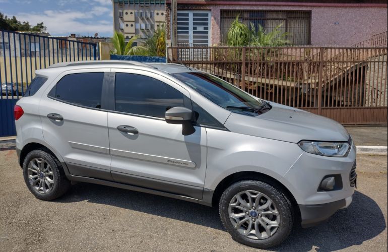 Ford Ecosport Freestyle 1.6 16V (Flex) - Foto #3