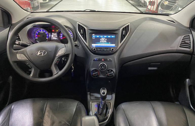 Hyundai HB20 1.6 Comfort Plus blueMedia (Aut) - Foto #6