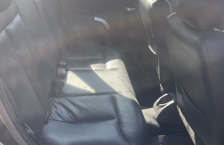 Citroën C3 GLX 1.4 8V (flex) - Foto #6