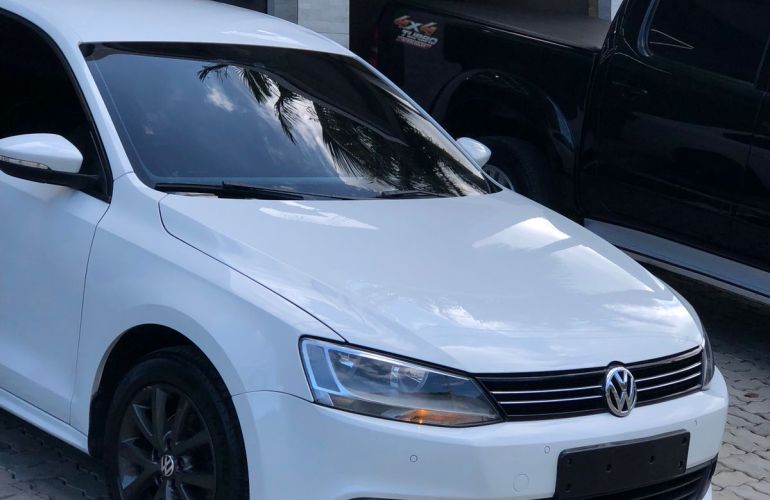 Volkswagen Jetta 2.0 Comfortline Tiptronic (Flex) - Foto #1