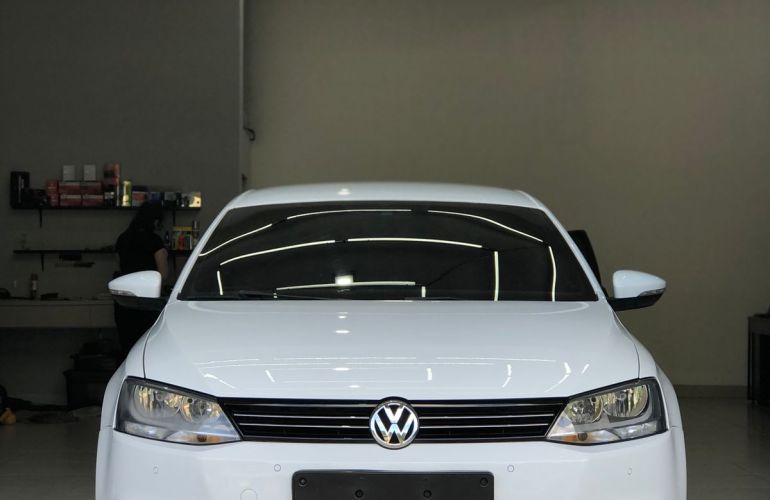 Volkswagen Jetta 2.0 Comfortline Tiptronic (Flex) - Foto #5