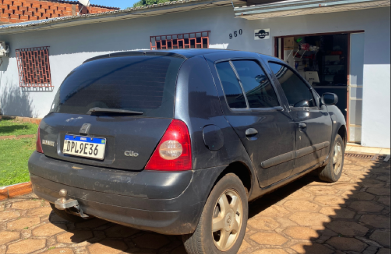 Renault Clio Hatch. Authentique 1.0 16V - Foto #2