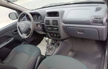 Renault Clio Expression 1.0 16V (Flex) - Foto #2