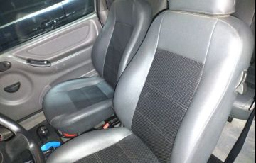 Chevrolet Celta 1.0 - Foto #10