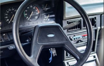 Ford Del Rey 1.8 Ghia 8V Gasolina 2p Manual - Foto #3