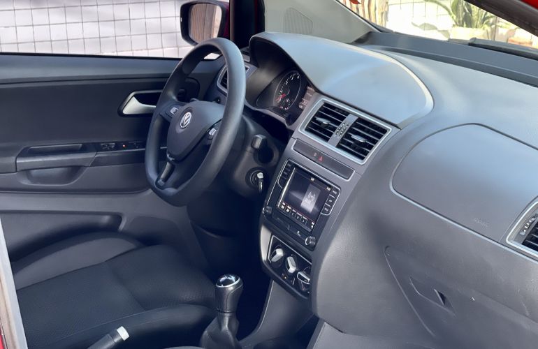 Volkswagen Fox 1.6 Connect - Foto #7