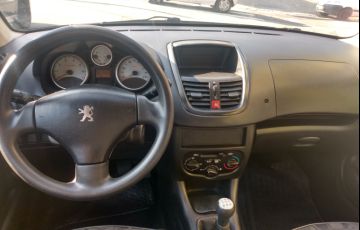 Peugeot 207 Hatch XR S 1.4 8V (flex) - Foto #5