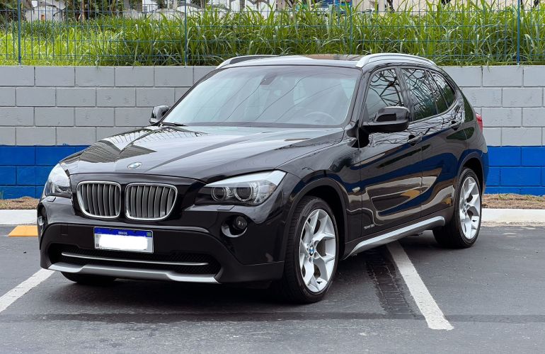 BMW X1 2.0 sDrive18i Top (aut) - Foto #1