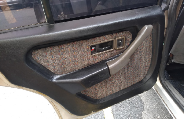 Chevrolet Monza Sedan SLE 2.0 EFi - Foto #9