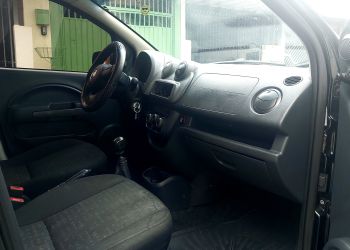 Fiat Uno Vivace 1.0 8V (Flex) 4p - Foto #10