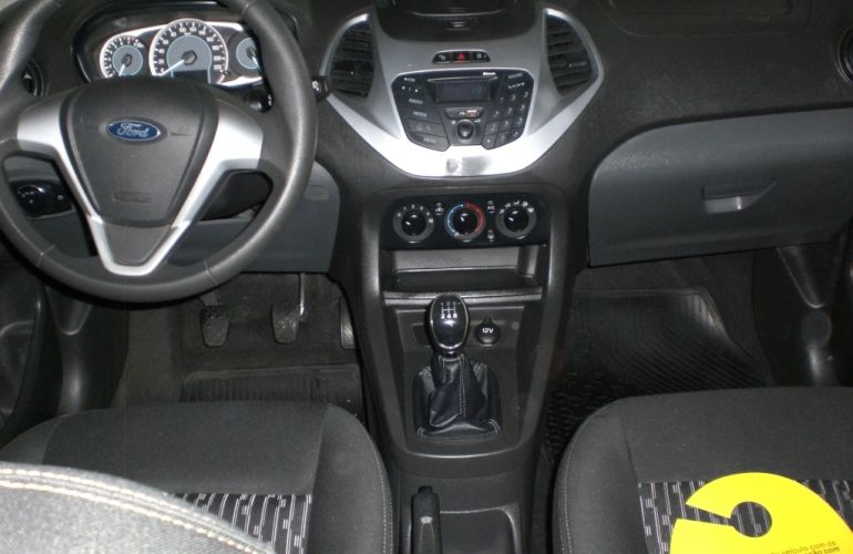 Ford Ka 1.0 SE (Flex) - Foto #10