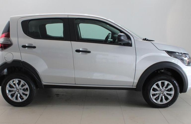 Fiat Mobi 1.0 8V Evo Like - Foto #4