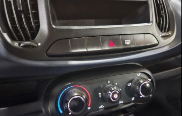 Fiat Uno 1.0 Fire Attractive - Foto #10