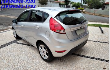 Ford New Fiesta SE 1.6 16V - Foto #5