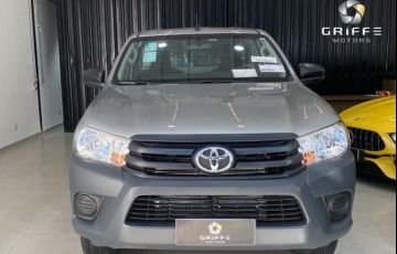 Toyota Hilux 2.8 D-4d Turbo CS 4x4 - Foto #1