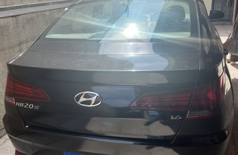Hyundai HB20S 1.6 Vision (Aut) - Foto #2